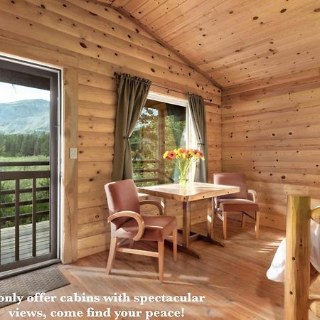 Summit Mountain Lodge And Steakhouse East Glacier Park Village Exteriér fotografie