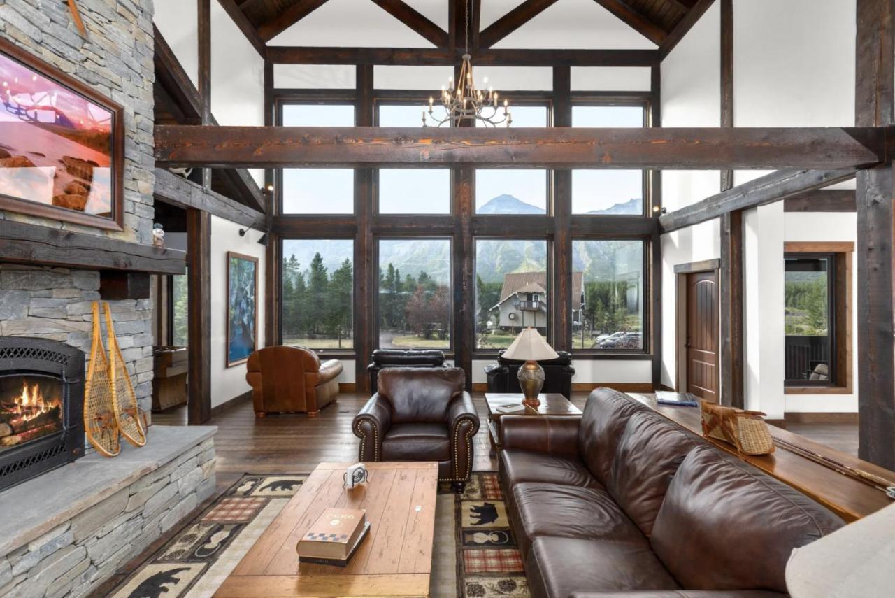 Summit Mountain Lodge And Steakhouse East Glacier Park Village Exteriér fotografie