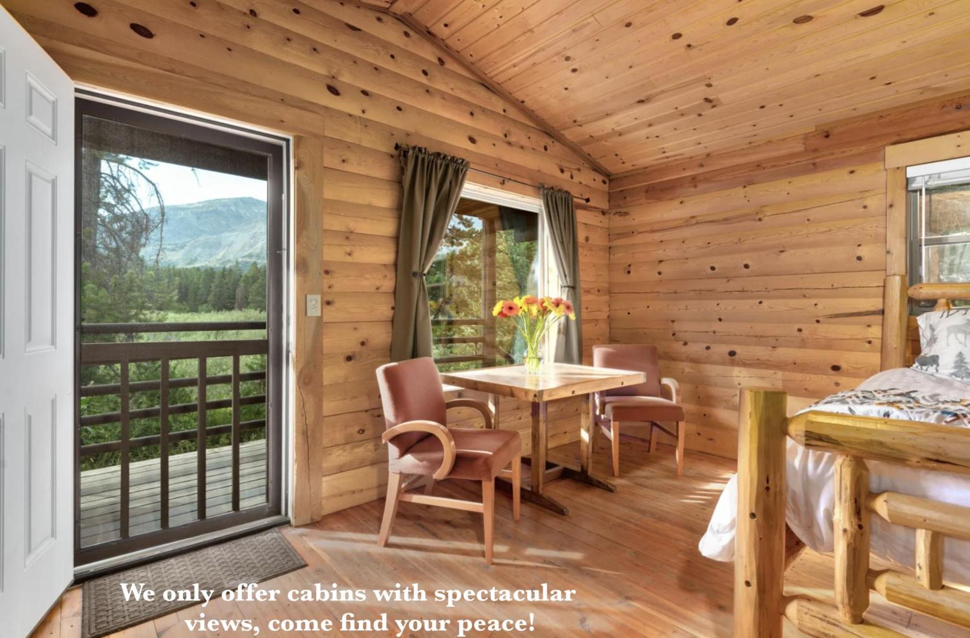 Summit Mountain Lodge And Steakhouse East Glacier Park Village Exteriér fotografie