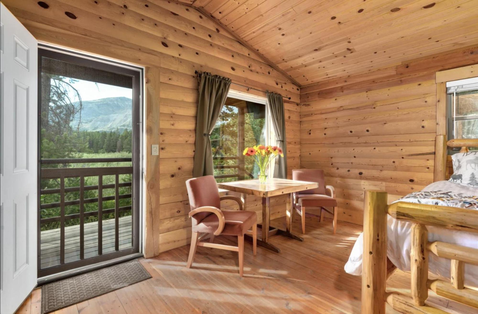 Summit Mountain Lodge And Steakhouse East Glacier Park Village Exteriér fotografie