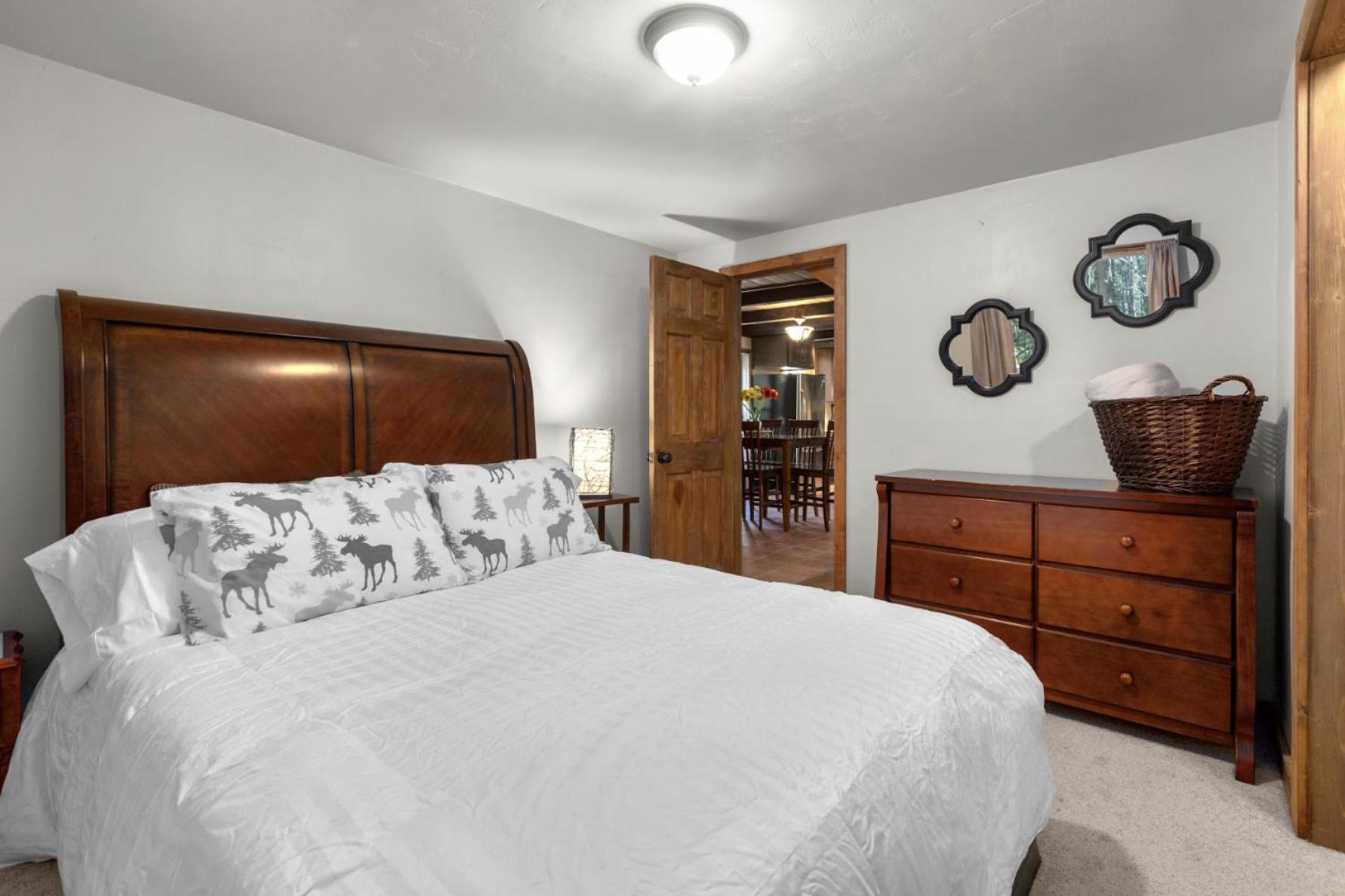 Summit Mountain Lodge And Steakhouse East Glacier Park Village Exteriér fotografie