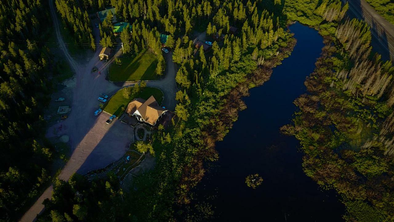 Summit Mountain Lodge And Steakhouse East Glacier Park Village Exteriér fotografie